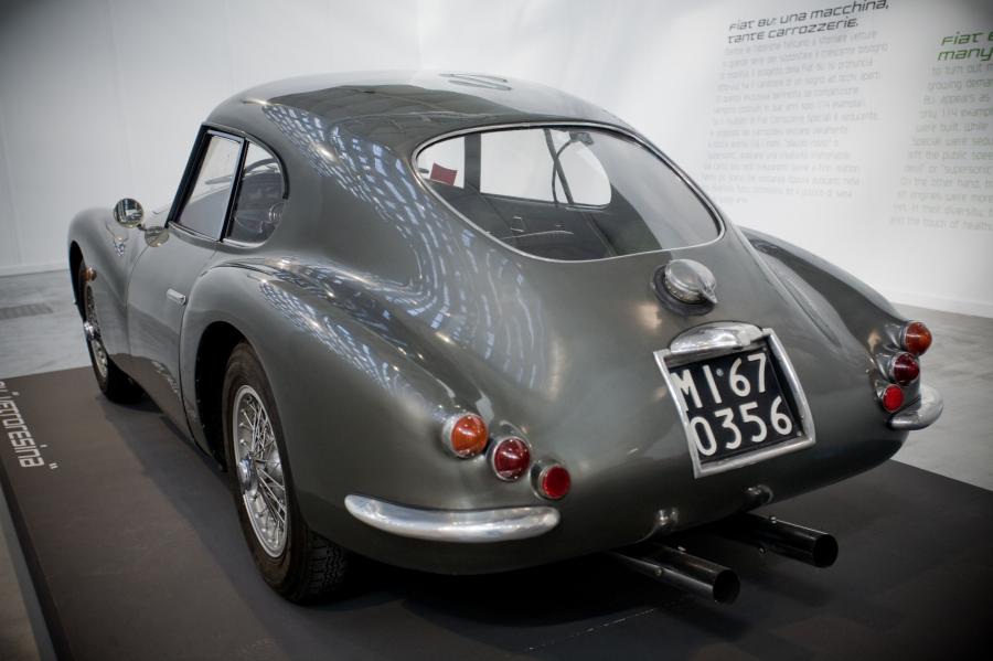  Fiat 8V Vetroresina 1954 года  (фото 8 из 11)